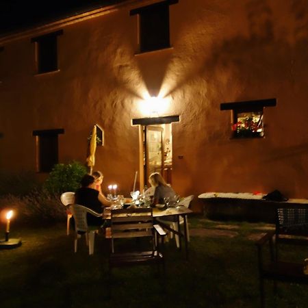 Agriturismo Monterosello تْشيتّا دي كاستيلّو المظهر الخارجي الصورة
