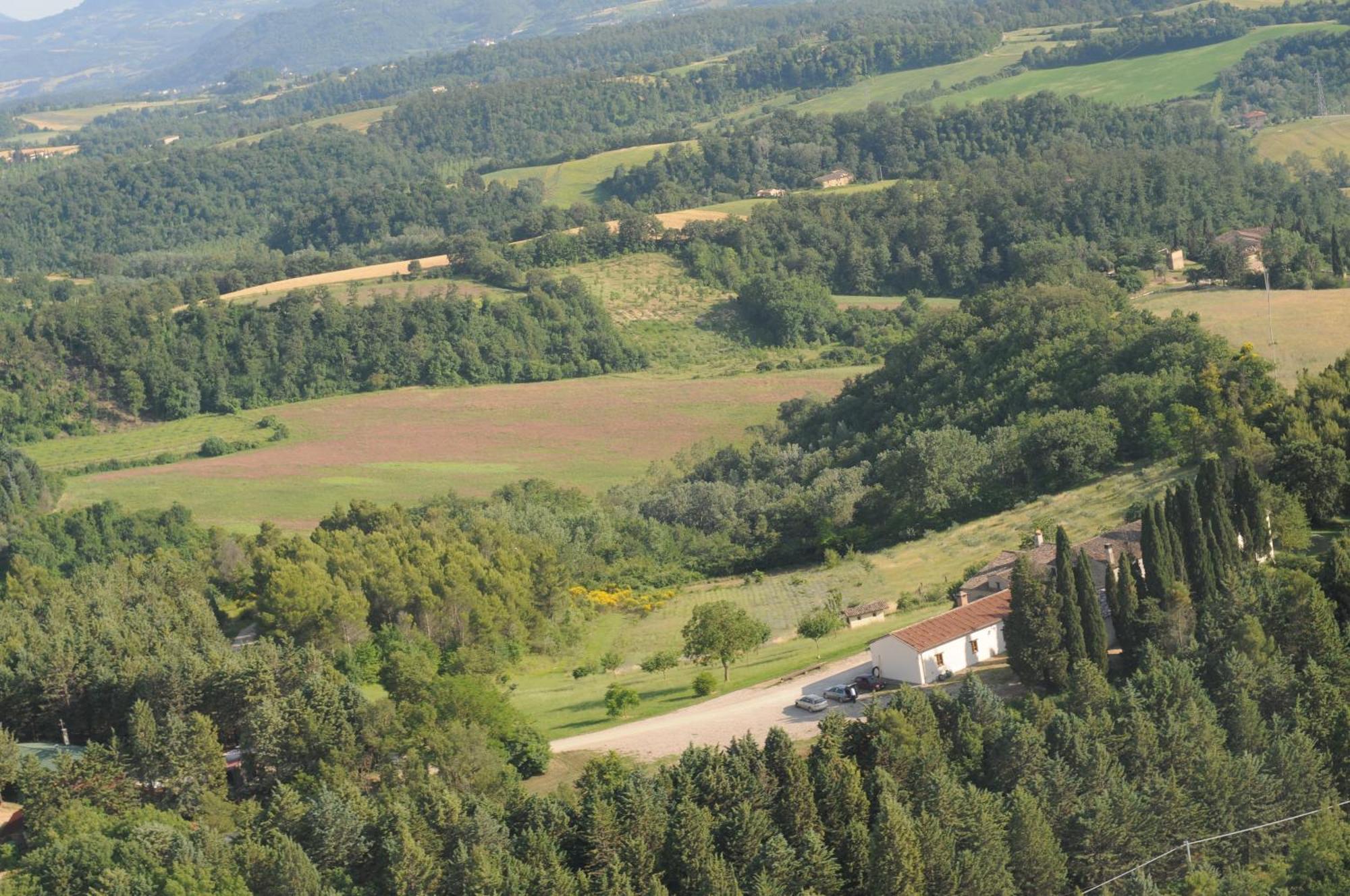 Agriturismo Monterosello تْشيتّا دي كاستيلّو المظهر الخارجي الصورة